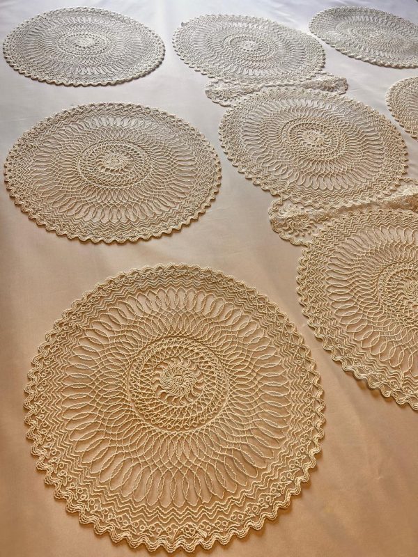 Placemat set of 7, 1 Runner 6 Plate Food Service Set, 671-Cream Color Tablecloth Set, Service Presentation. Elegant, Fancy Charger for Dining Table, Holiday, Wedding, Decorative Placemat, Charger Table Setting - Image 4